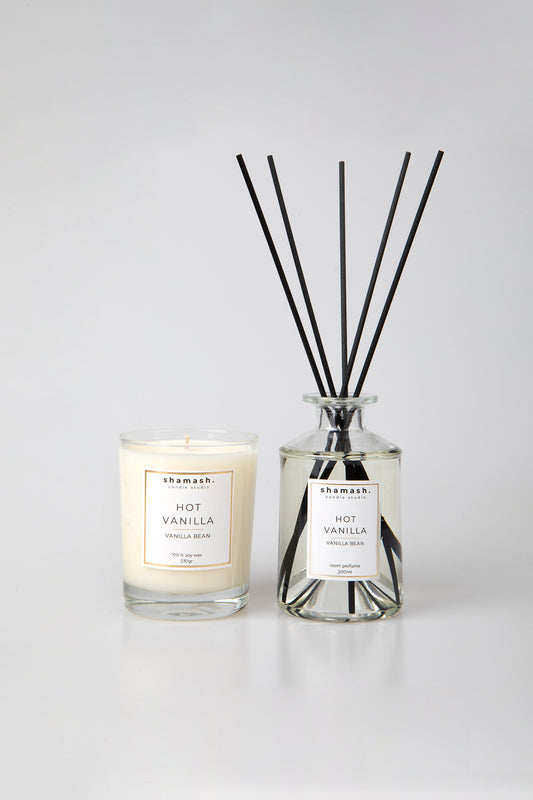 HOT VANILLA BOLD COLLECTION CANDLE (230gr) & ROOM PERFUME (200ml)