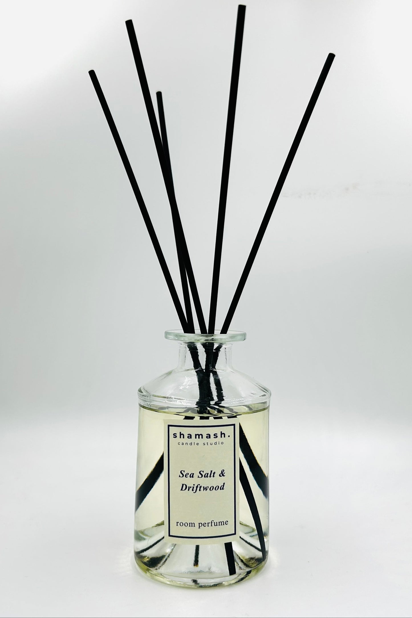 SEA SALT & DRIFTWOOD ROOM PERFUME - Aegean Reverie