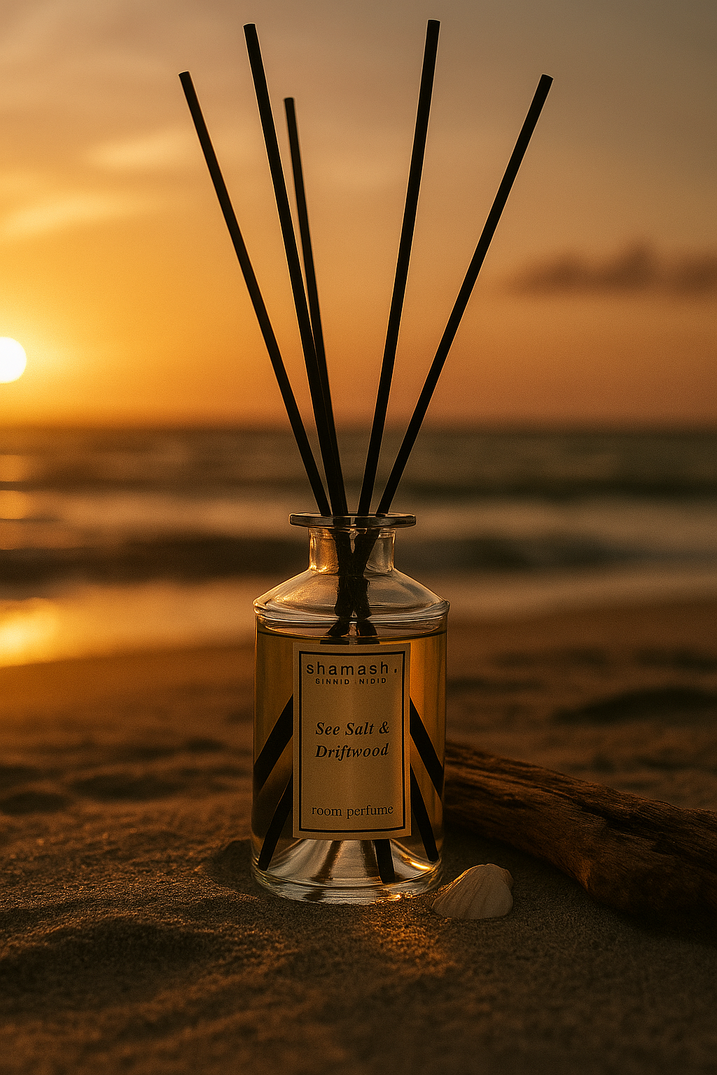 SEA SALT & DRIFTWOOD ROOM PERFUME - Aegean Reverie