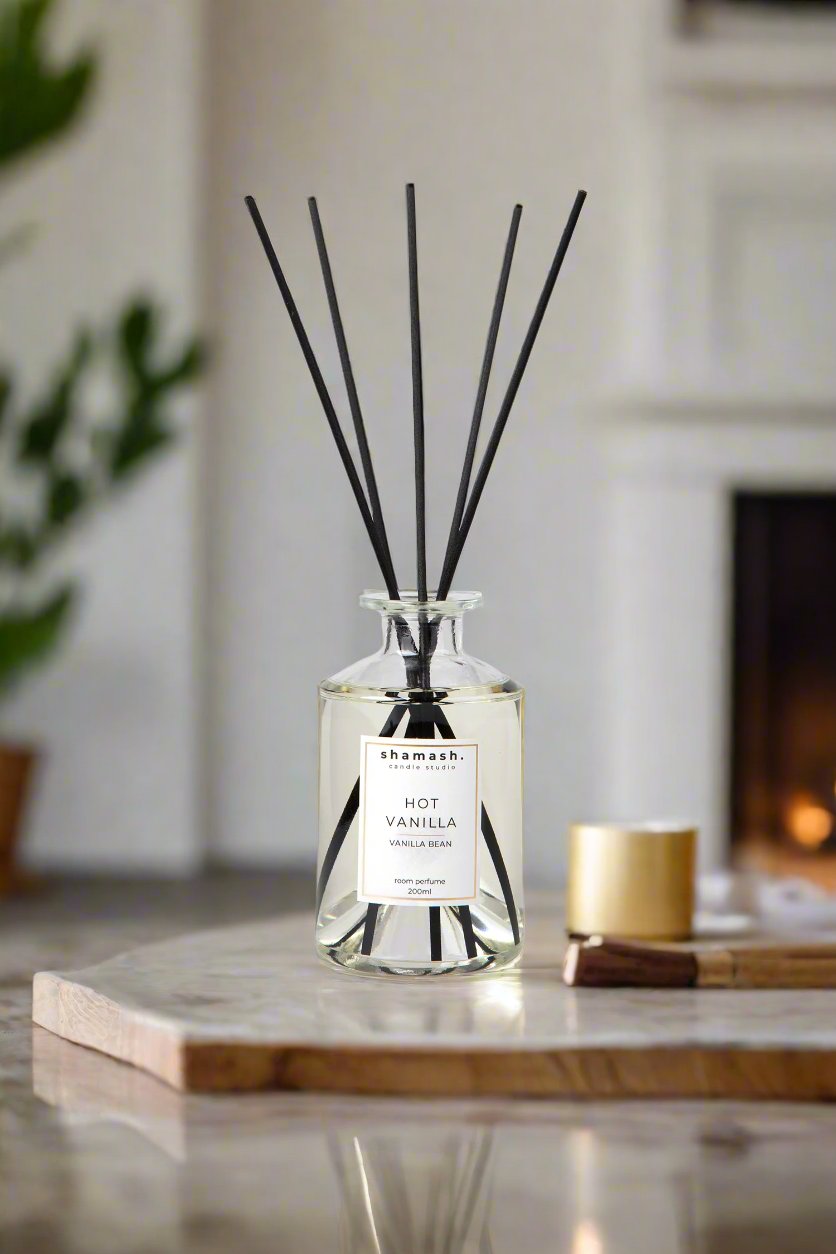 HOT VANILLA ROOM PERFUME